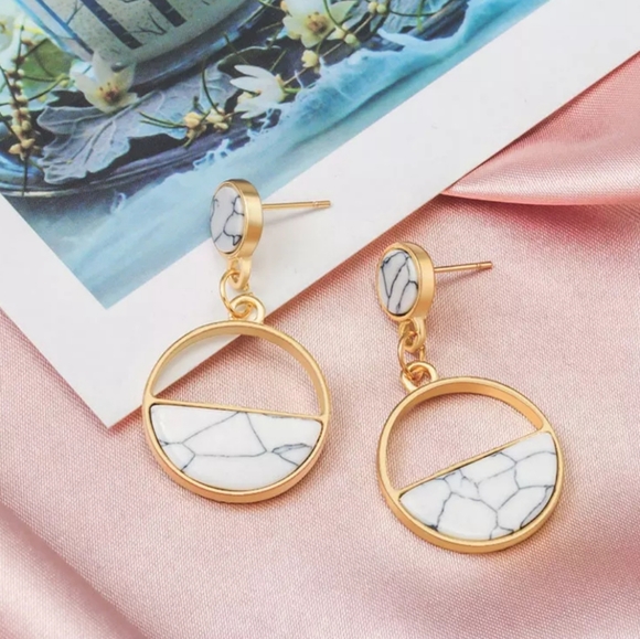 Diamonds & Jules Jewelry - Circle Marble Earrings